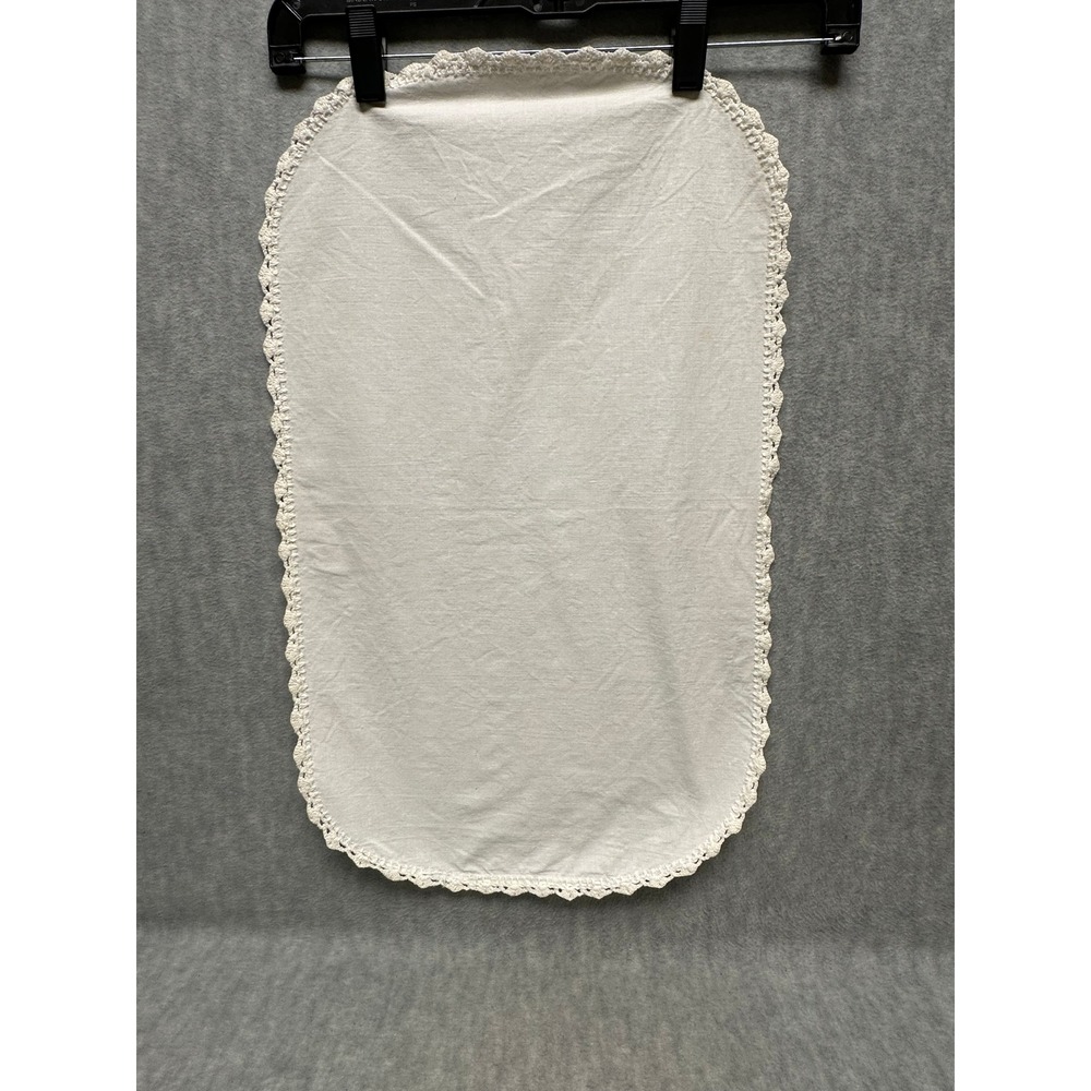 Vintage‎ Cotton Doily Crochet Lace Trim Off White Table Runner Oval 33" x 11"